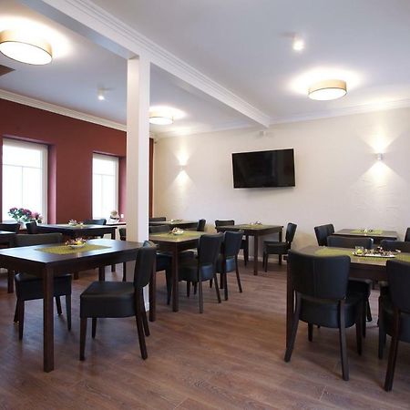 Pension Kalinde Weinboehla ภายนอก รูปภาพ