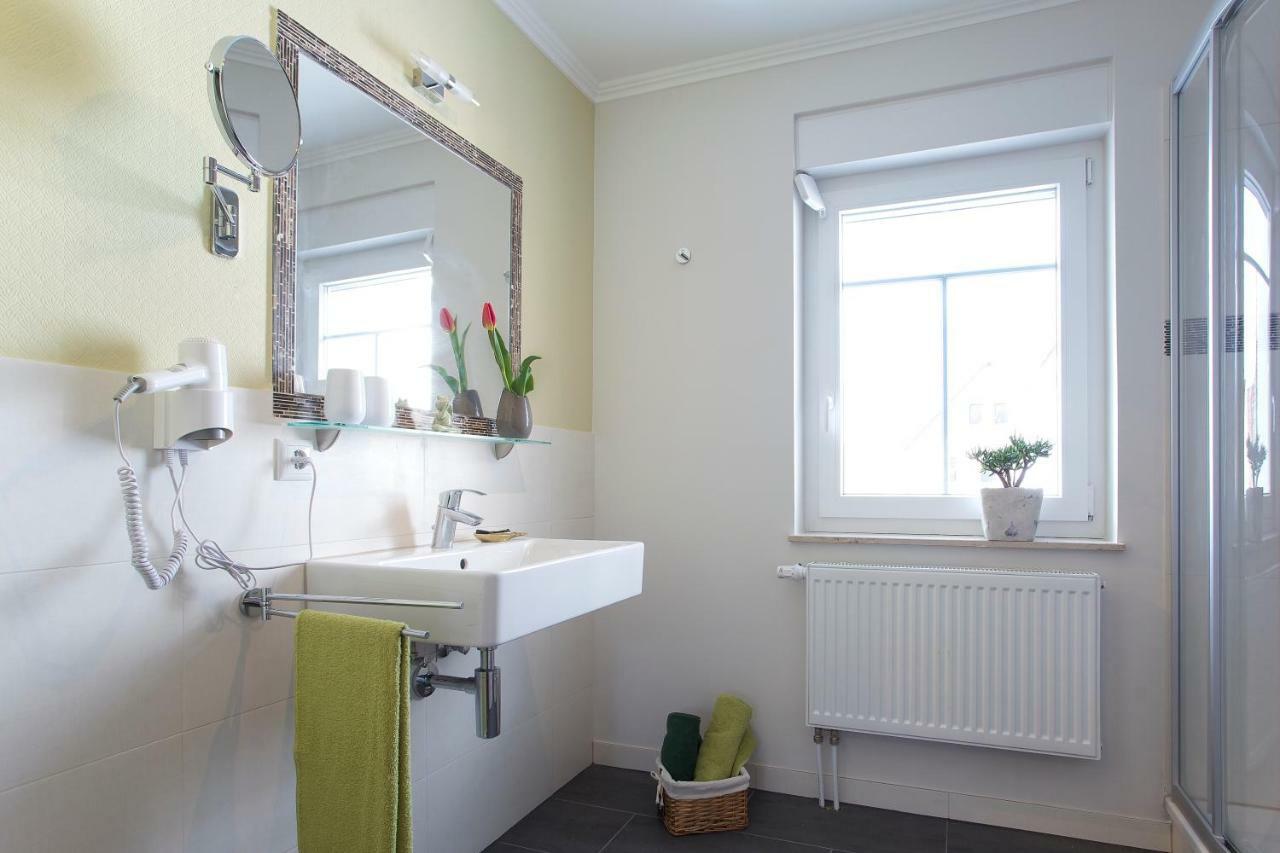 Pension Kalinde Weinboehla ภายนอก รูปภาพ