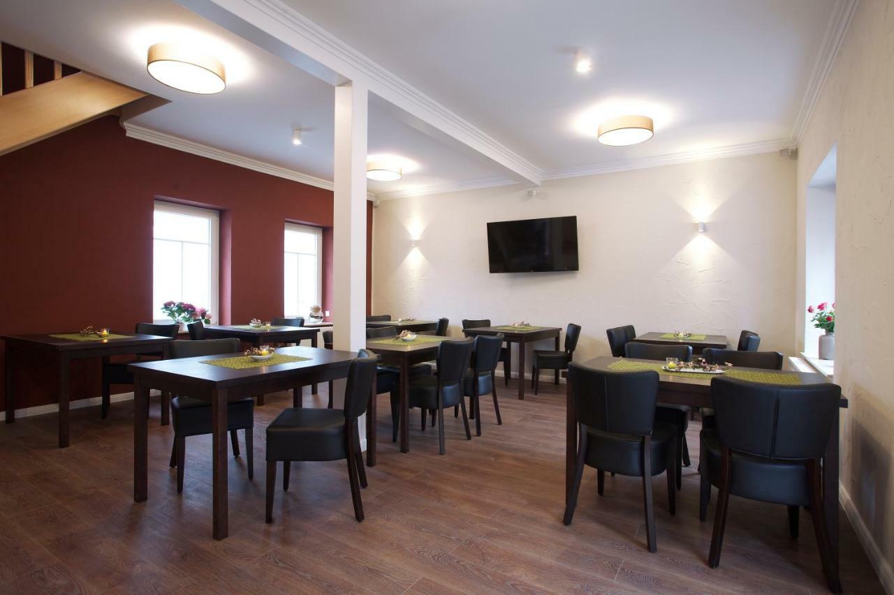 Pension Kalinde Weinboehla ภายนอก รูปภาพ