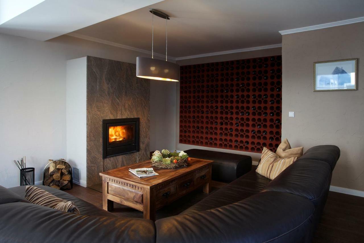 Pension Kalinde Weinboehla ภายนอก รูปภาพ